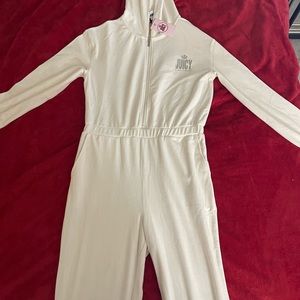 Juicy By Juicy Couture Velour Long Sleeve Jumpsuit; never worn